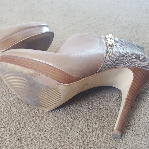 MK booties - Picture 4 of 4